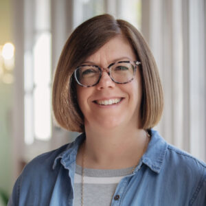 Dr. Jennifer Howard