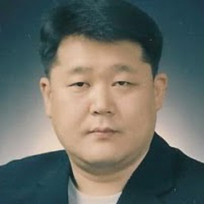 Kim Hyun Mok